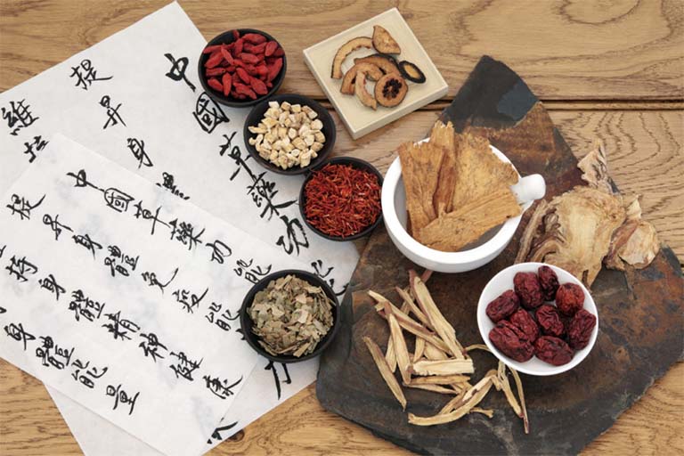 imagen ingredientes naturales en platos